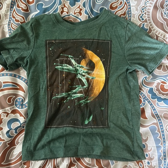 Old navy Star Wars graphic tee size 4t - Picture 2 of 4